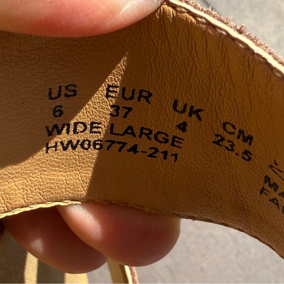 Women's Hush Puppies Lilly 2 Band Sandals Size 6 - Picture 6 of 7